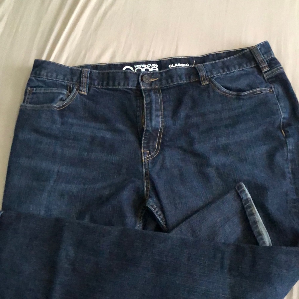 Selling warehouse one jeans only tried on too big